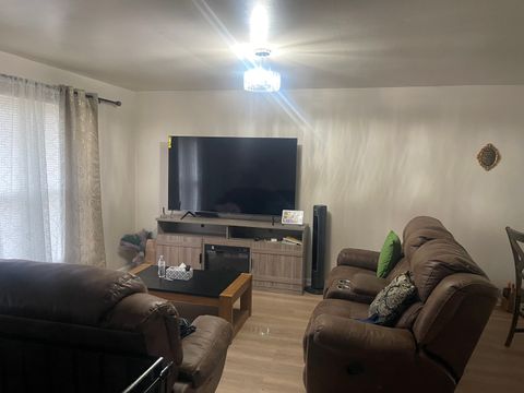 Tiny photo for 17720 Central Park Avenue, Country Club Hills, IL 60478 (MLS # 12577639)