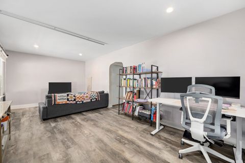 Tiny photo for 309 E Naperville Road, Westmont, IL 60559 (MLS # 12498389)