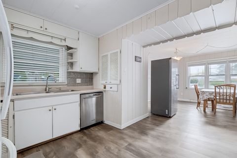 Tiny photo for 309 E Naperville Road, Westmont, IL 60559 (MLS # 12498389)