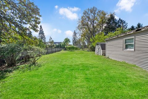 Tiny photo for 309 E Naperville Road, Westmont, IL 60559 (MLS # 12498389)