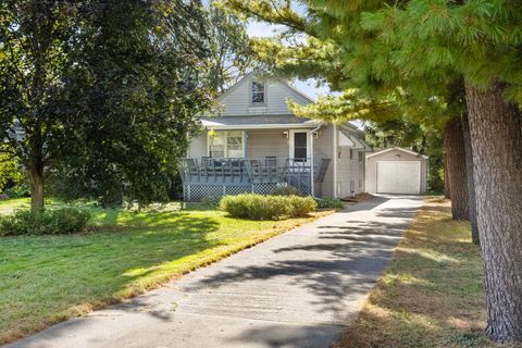 Tiny photo for 309 E Naperville Road, Westmont, IL 60559 (MLS # 12498389)