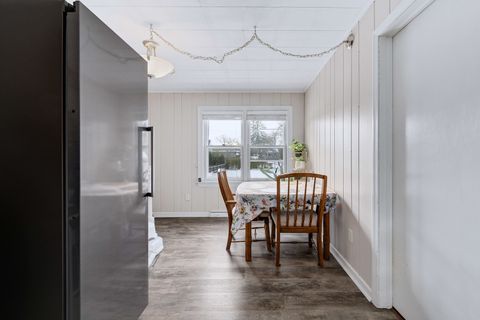 Tiny photo for 309 E Naperville Road, Westmont, IL 60559 (MLS # 12498389)