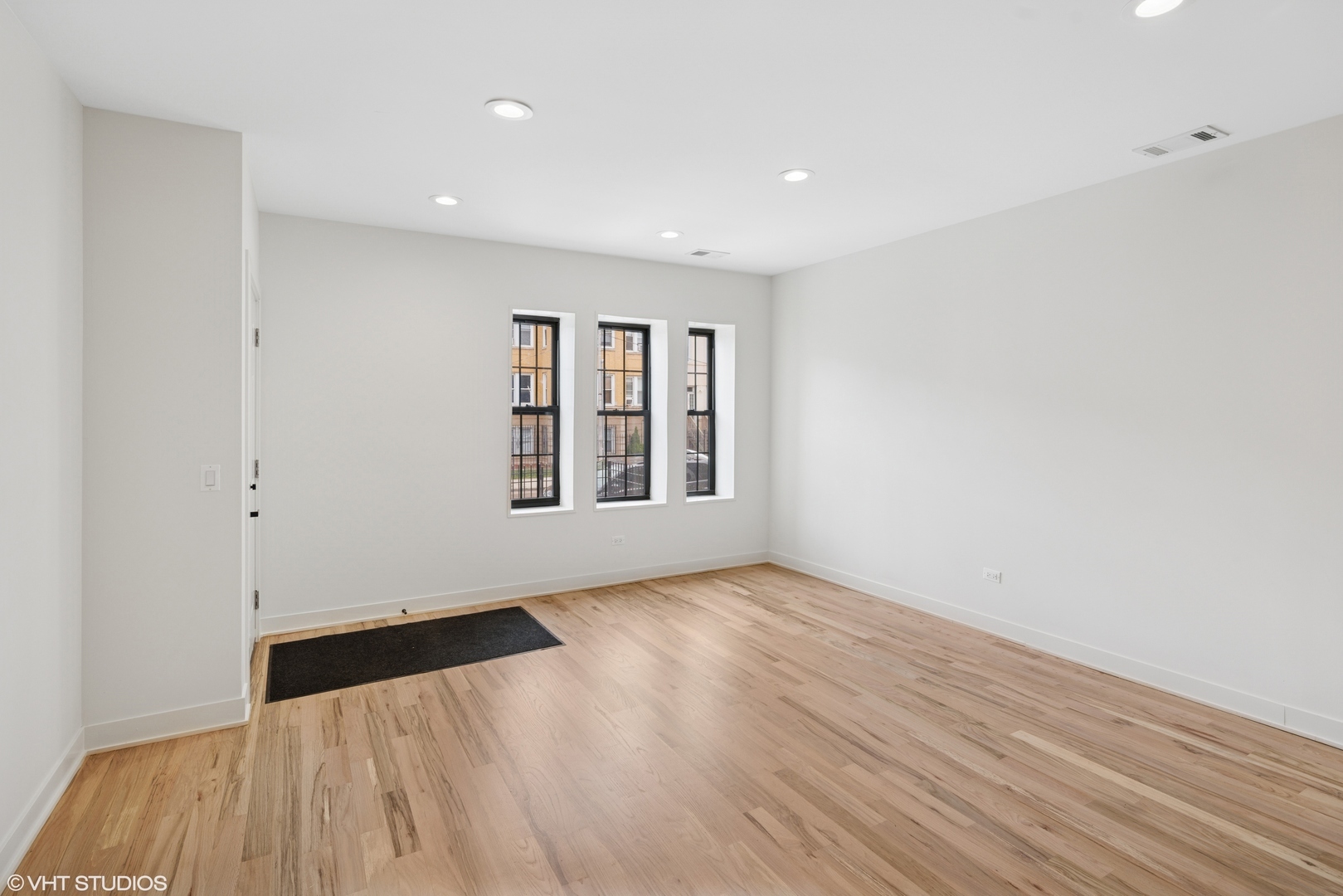 1246 S Fairfield Avenue 1