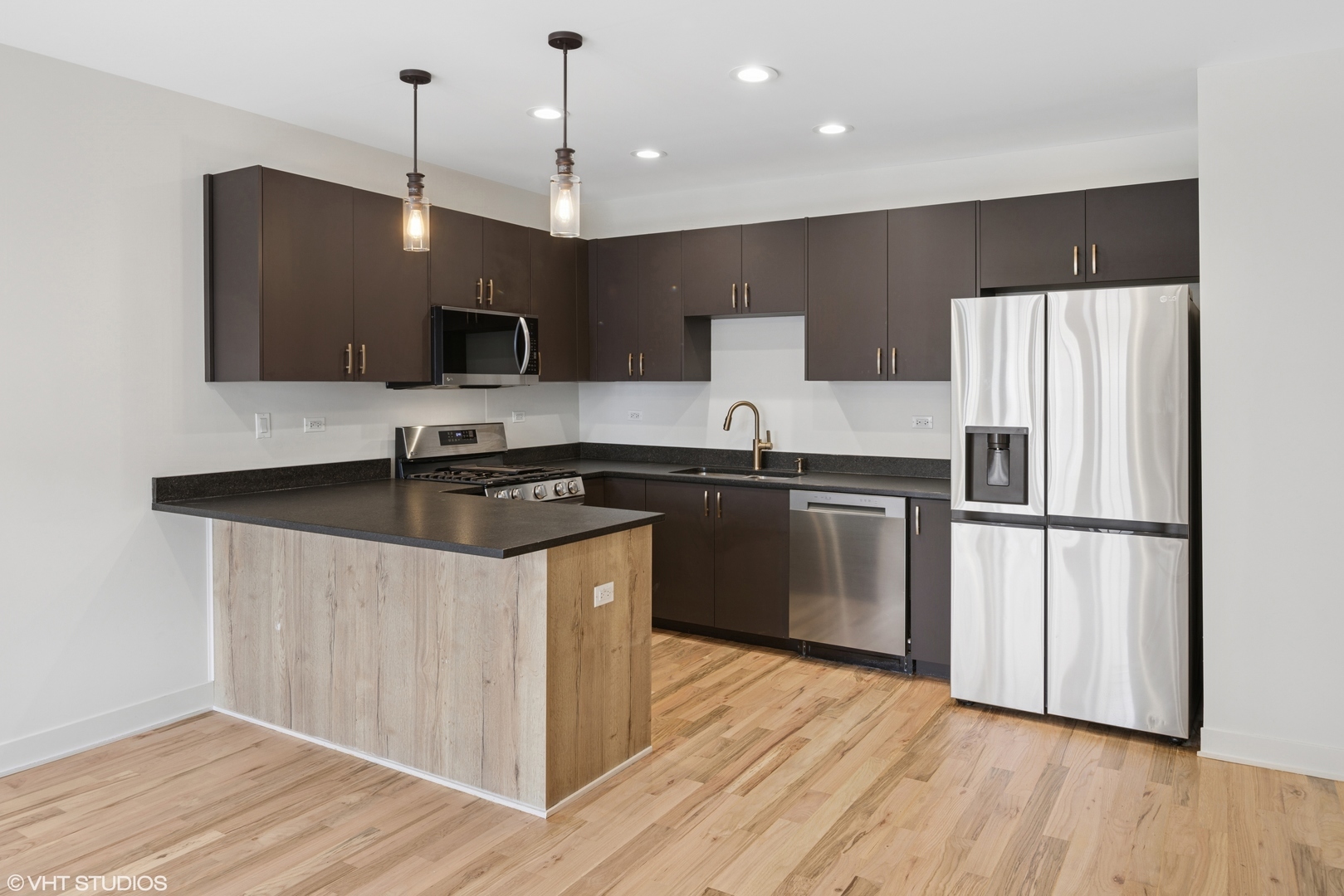 1246 S Fairfield Avenue 1