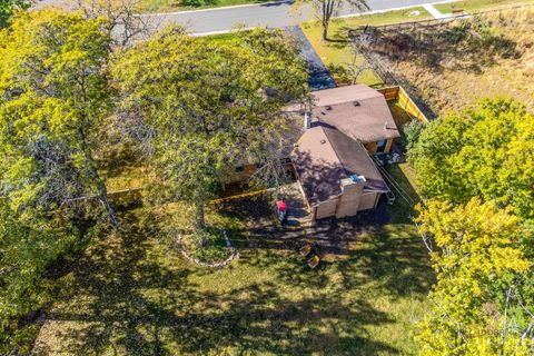 Tiny photo for 6221 Linden Lane, La Grange Highlands, IL 60525 (MLS # 12519039)