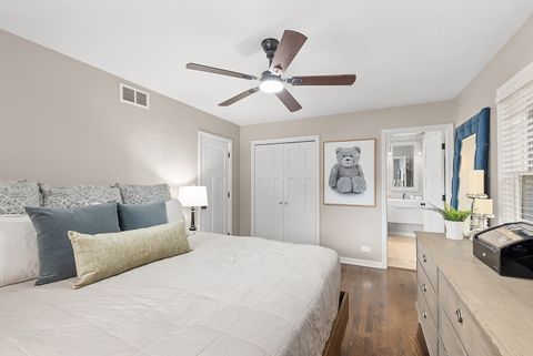 Tiny photo for 6221 Linden Lane, La Grange Highlands, IL 60525 (MLS # 12519039)