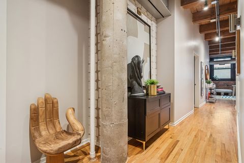 Tiny photo for 420 W Ontario Street #305, Chicago, IL 60654 (MLS # 12568847)