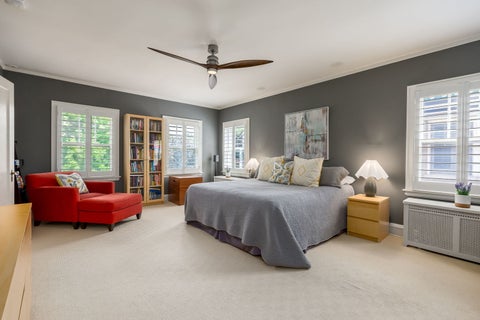 Tiny photo for 1135 N Kenilworth Avenue, Oak Park, IL 60302 (MLS # 12729647)