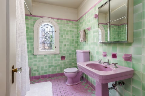 Tiny photo for 1135 N Kenilworth Avenue, Oak Park, IL 60302 (MLS # 12729647)