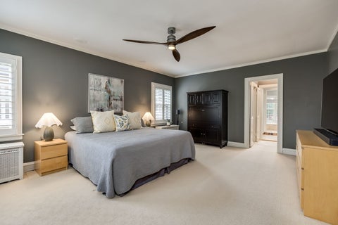 Tiny photo for 1135 N Kenilworth Avenue, Oak Park, IL 60302 (MLS # 12729647)