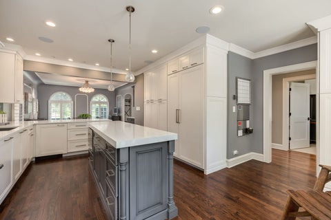 Tiny photo for 1135 N Kenilworth Avenue, Oak Park, IL 60302 (MLS # 12729647)