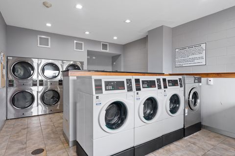 Tiny photo for 6325 N Sheridan Road #1906, Chicago, IL 60660 (MLS # 12598817)