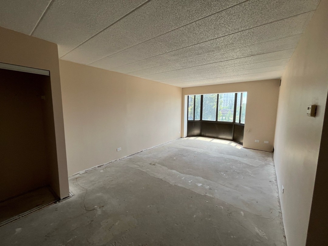 606 E Woodland Park Avenue 306