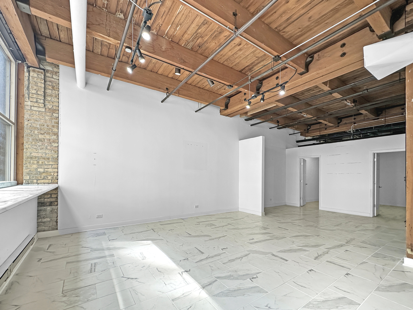 540 N Lake Shore Drive 3