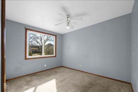 Tiny photo for 105 E Red Oak Avenue, Bensenville, IL 60106 (MLS # 12586751)