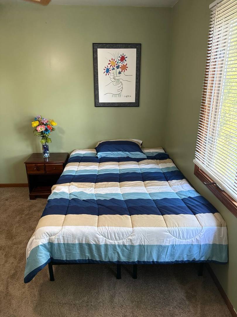 105 E Red Oak Avenue