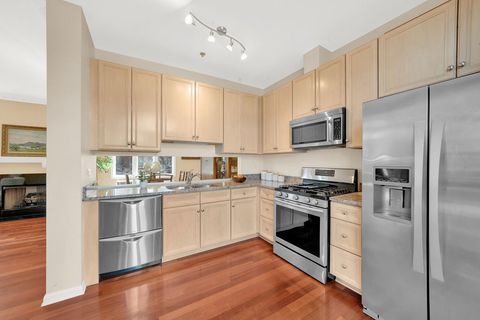 Tiny photo for 324 E 17th Street, Chicago, IL 60616 (MLS # 12475111)