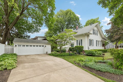 Tiny photo for 335 E Liberty Street, Barrington, IL 60010 (MLS # 12669744)