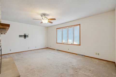 Tiny photo for 1533 2nd Avenue, Camanche, IA 52730 (MLS # 12597372)