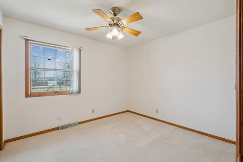 Tiny photo for 1533 2nd Avenue, Camanche, IA 52730 (MLS # 12597372)