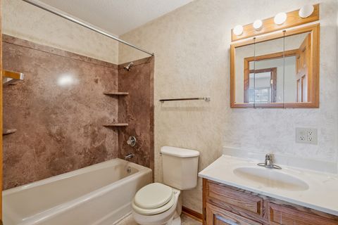 Tiny photo for 1533 2nd Avenue, Camanche, IA 52730 (MLS # 12597372)