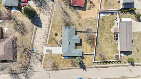 Tiny photo for 1533 2nd Avenue, Camanche, IA 52730 (MLS # 12597372)