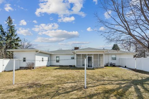 Tiny photo for 1533 2nd Avenue, Camanche, IA 52730 (MLS # 12597372)