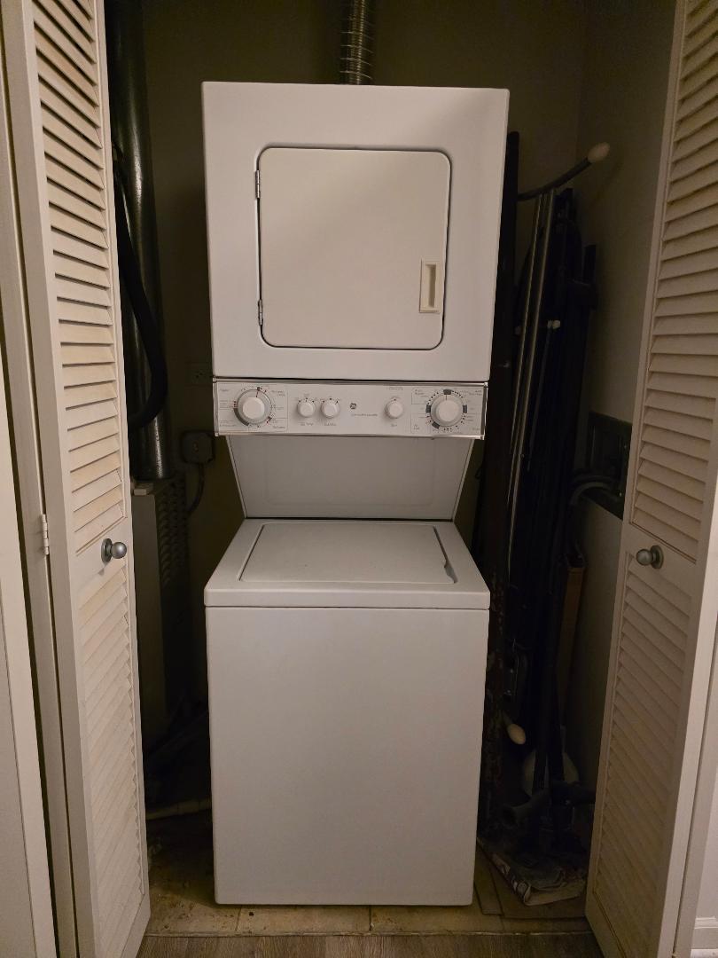 3506 S State Street 208