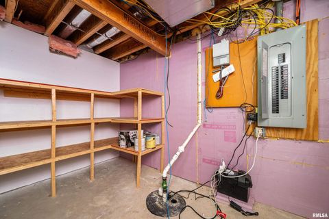 Tiny photo for 1405 E 7TH Street, Coal Valley, IL 61240 (MLS # QC4268680)