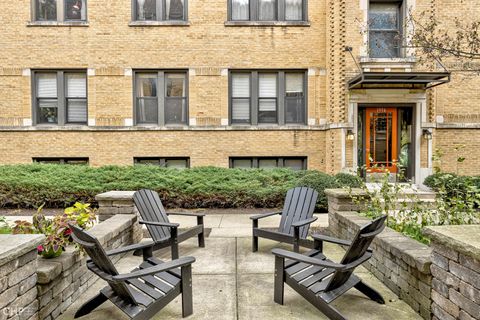 Tiny photo for 1360 W Estes Avenue #2N, Chicago, IL 60626 (MLS # 12518977)