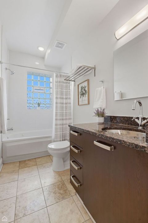 Tiny photo for 1360 W Estes Avenue #2N, Chicago, IL 60626 (MLS # 12518977)