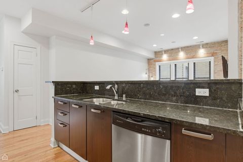 Tiny photo for 1360 W Estes Avenue #2N, Chicago, IL 60626 (MLS # 12518977)