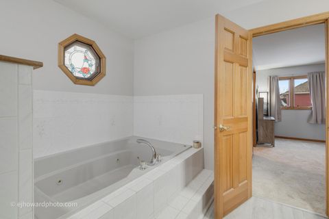 Tiny photo for 2821 Abbington Drive, New Lenox, IL 60451 (MLS # 12535664)