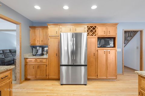 Tiny photo for 2821 Abbington Drive, New Lenox, IL 60451 (MLS # 12535664)