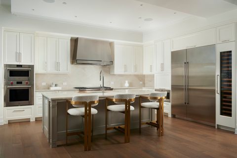 Tiny photo for 435 N Michigan Avenue #2203, Chicago, IL 60611 (MLS # 12572581)