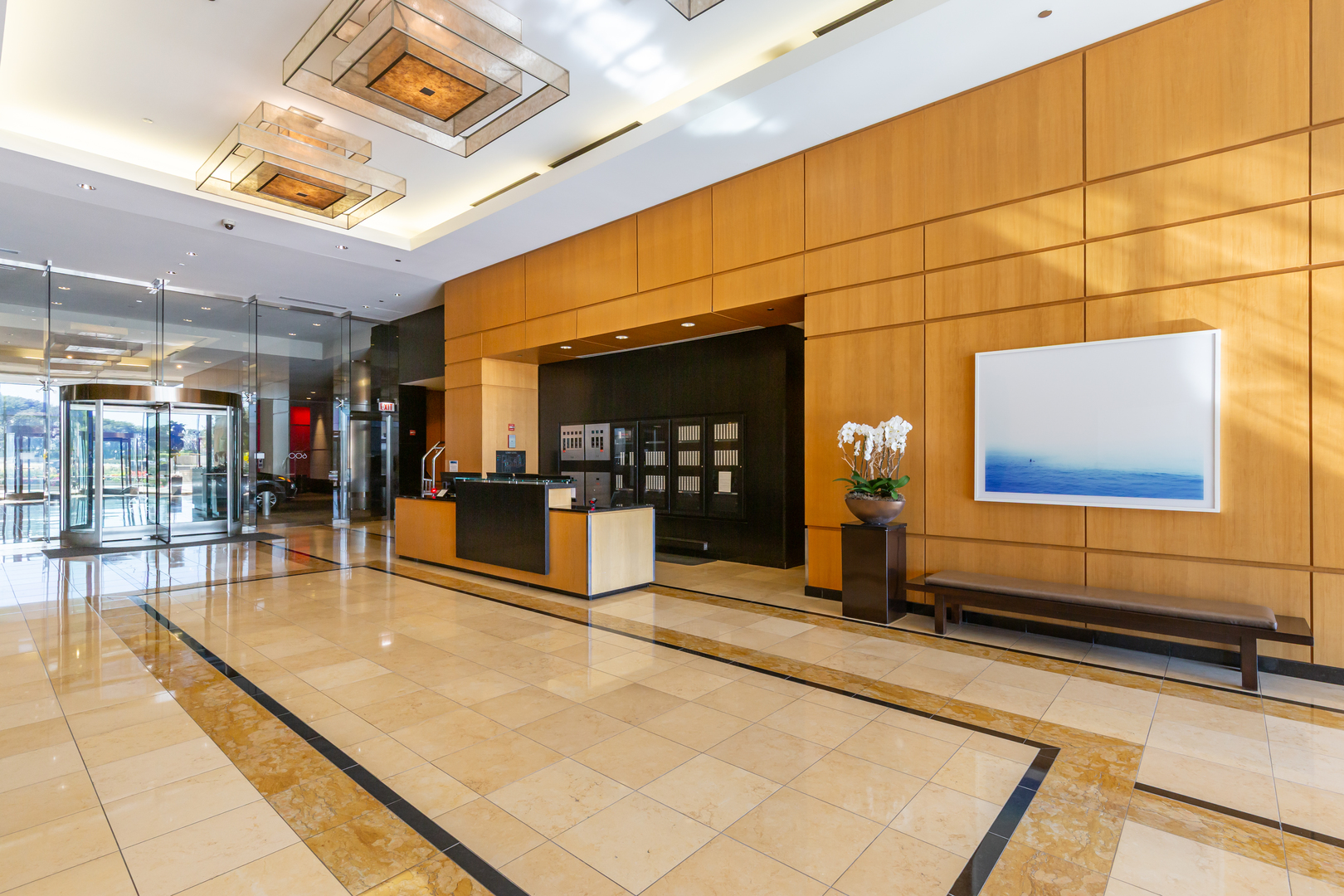 600 N LAKE SHORE Drive 4608