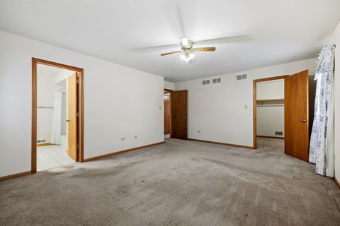 Tiny photo for 8614 Bangor Drive, Tinley Park, IL 60487 (MLS # 12558286)