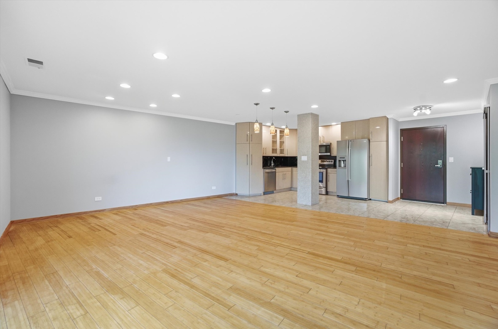 1275 E Baldwin Lane 504