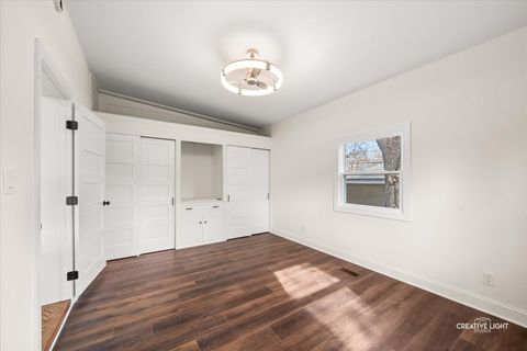 Tiny photo for 237 S Villa Avenue, Elmhurst, IL 60126 (MLS # 12570707)