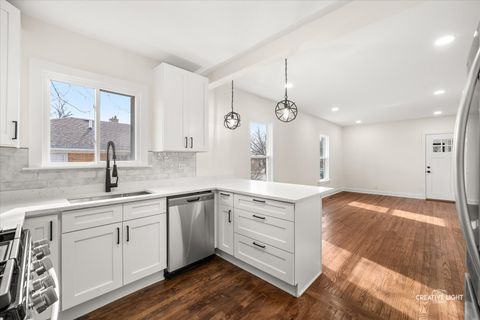 Tiny photo for 237 S Villa Avenue, Elmhurst, IL 60126 (MLS # 12570707)