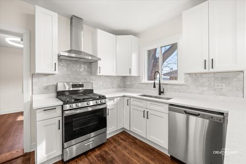 Tiny photo for 237 S Villa Avenue, Elmhurst, IL 60126 (MLS # 12570707)