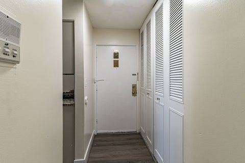 Tiny photo for 1475 REBECCA Drive #422, Hoffman Estates, IL 60194 (MLS # 12640359)