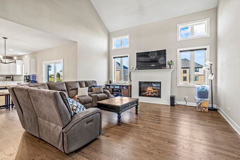 Tiny photo for 8022 Stanley Trail, Frankfort, IL 60423 (MLS # 12513411)