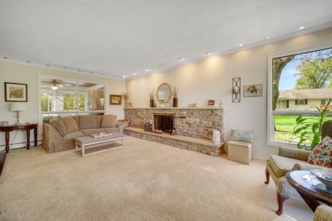Tiny photo for 18879 W Arbor Boulevard, Grayslake, IL 60030 (MLS # 12358498)