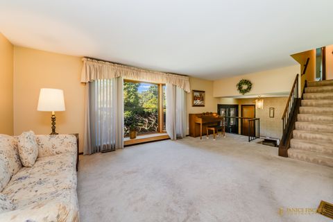 Tiny photo for 6102 Scott Lane, Crystal Lake, IL 60014 (MLS # 12469042)