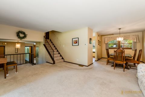 Tiny photo for 6102 Scott Lane, Crystal Lake, IL 60014 (MLS # 12469042)