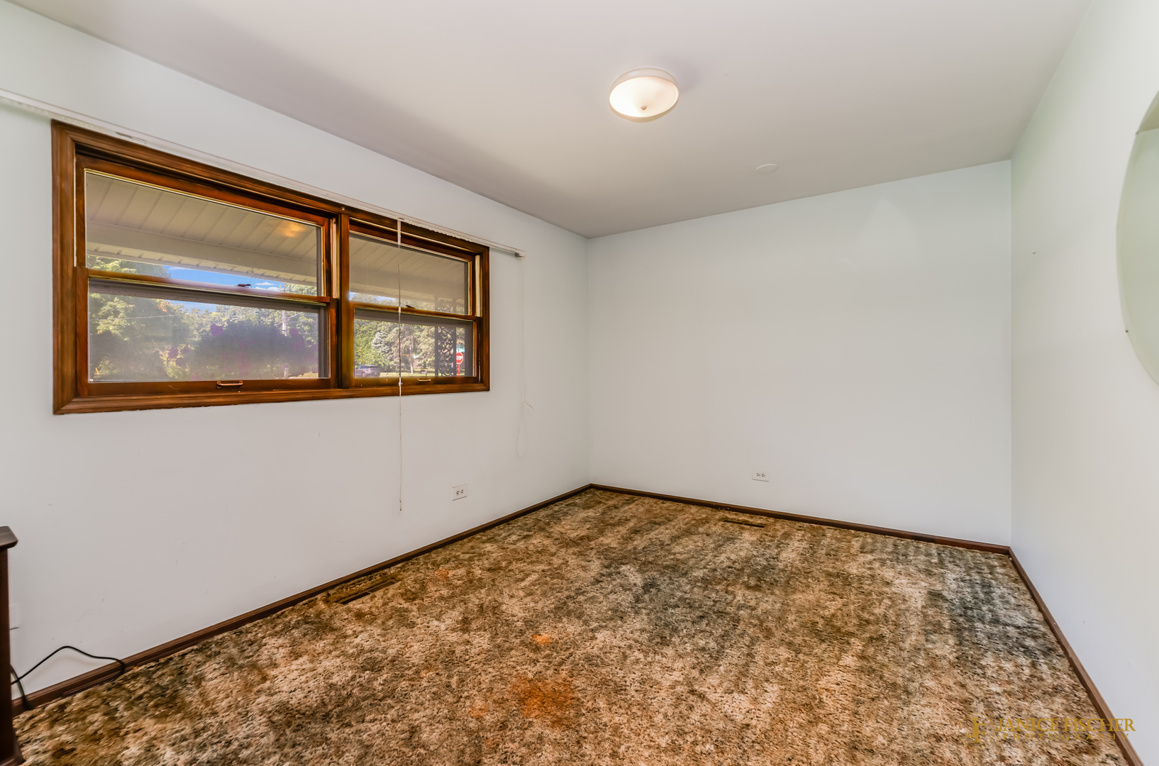 Crystal Lake, Illinois 60014, United States, 4 Bedrooms Bedrooms, ,3 BathroomsBathrooms,Residential,Contingent,212361