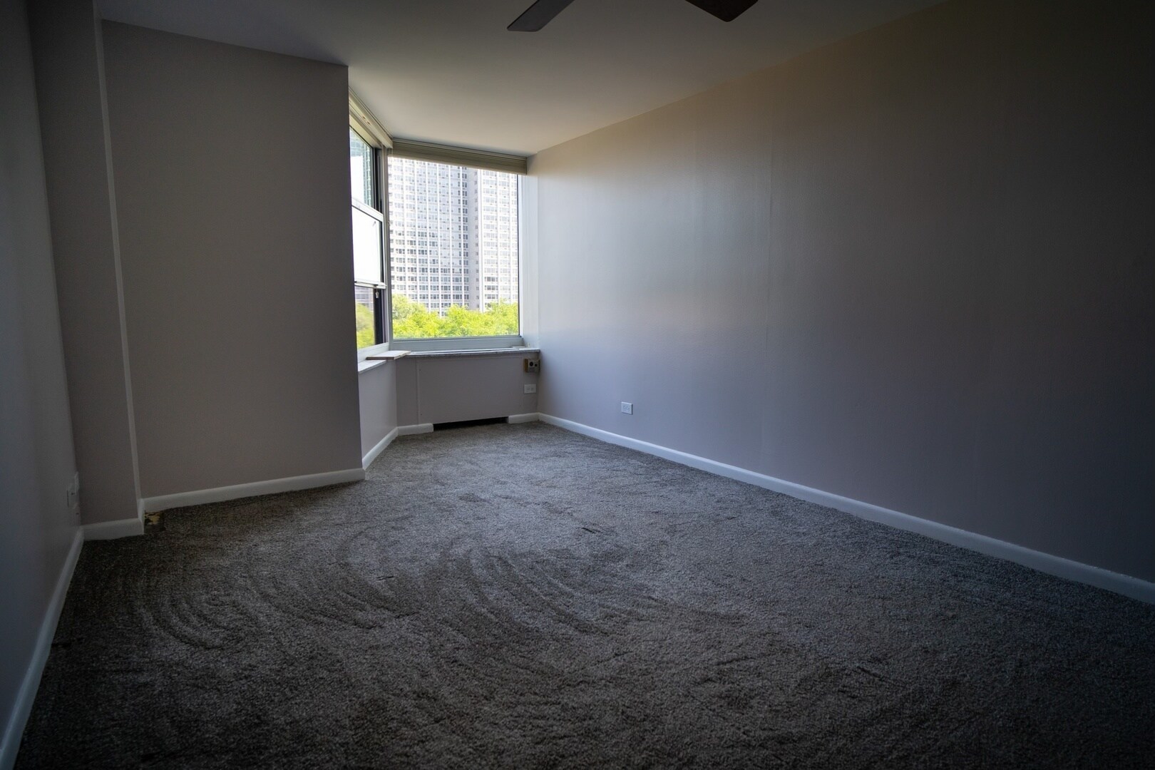 720 W Gordon Terrace 7F