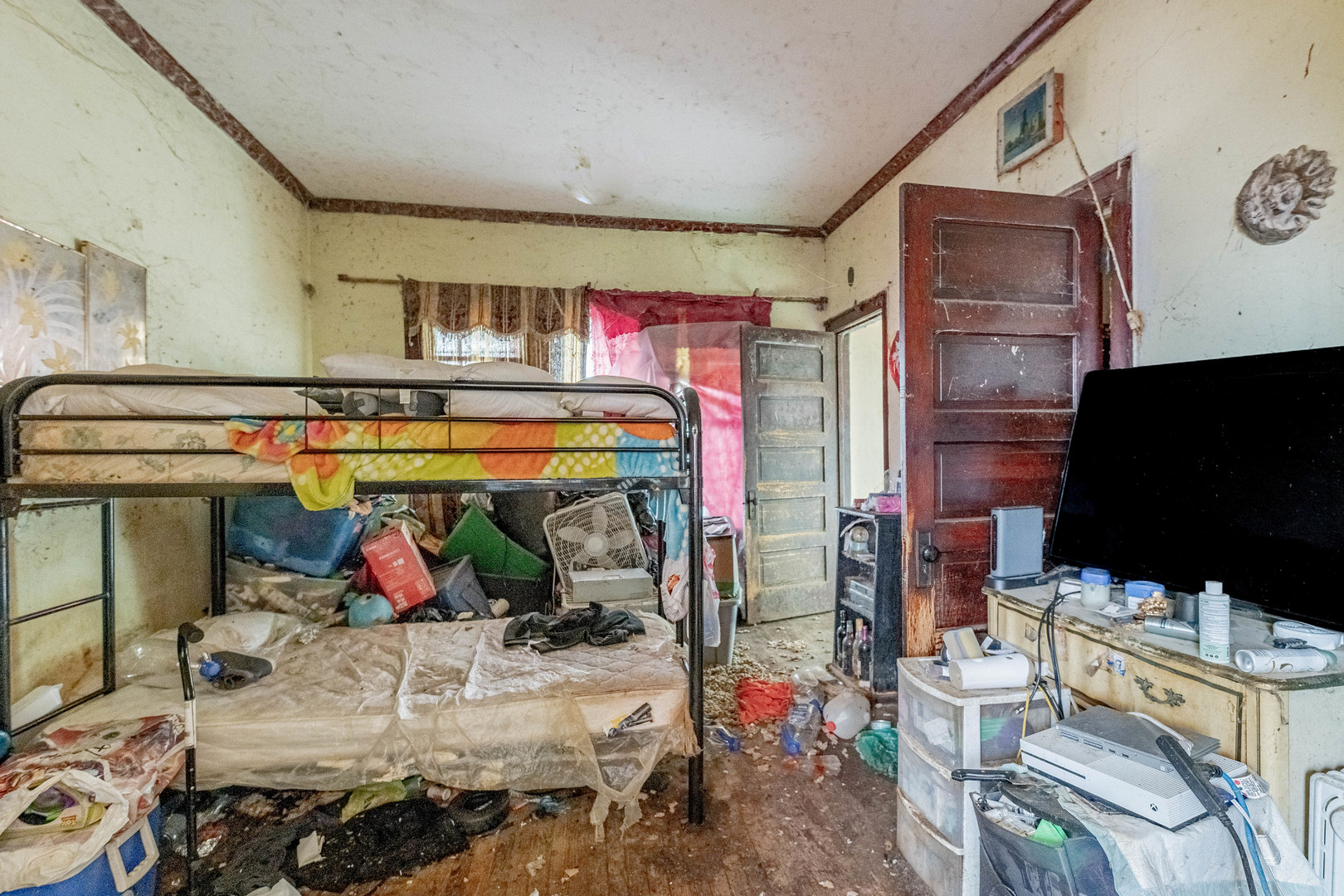 4324 W Division Street