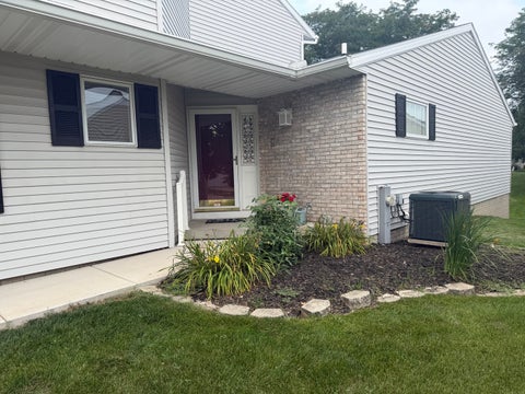 Tiny photo for 3968 Prairie Lane #0, Bettendorf, IA 52722 (MLS # 12685905)